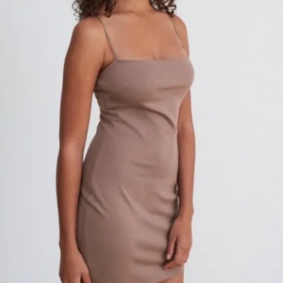 NWT! Brown Babaton Aritzia Tube Dress size 2 - Picture 2 of 8